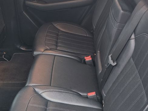 Used 2018 Mercedes-Benz GLE 350 4MATIC image 14