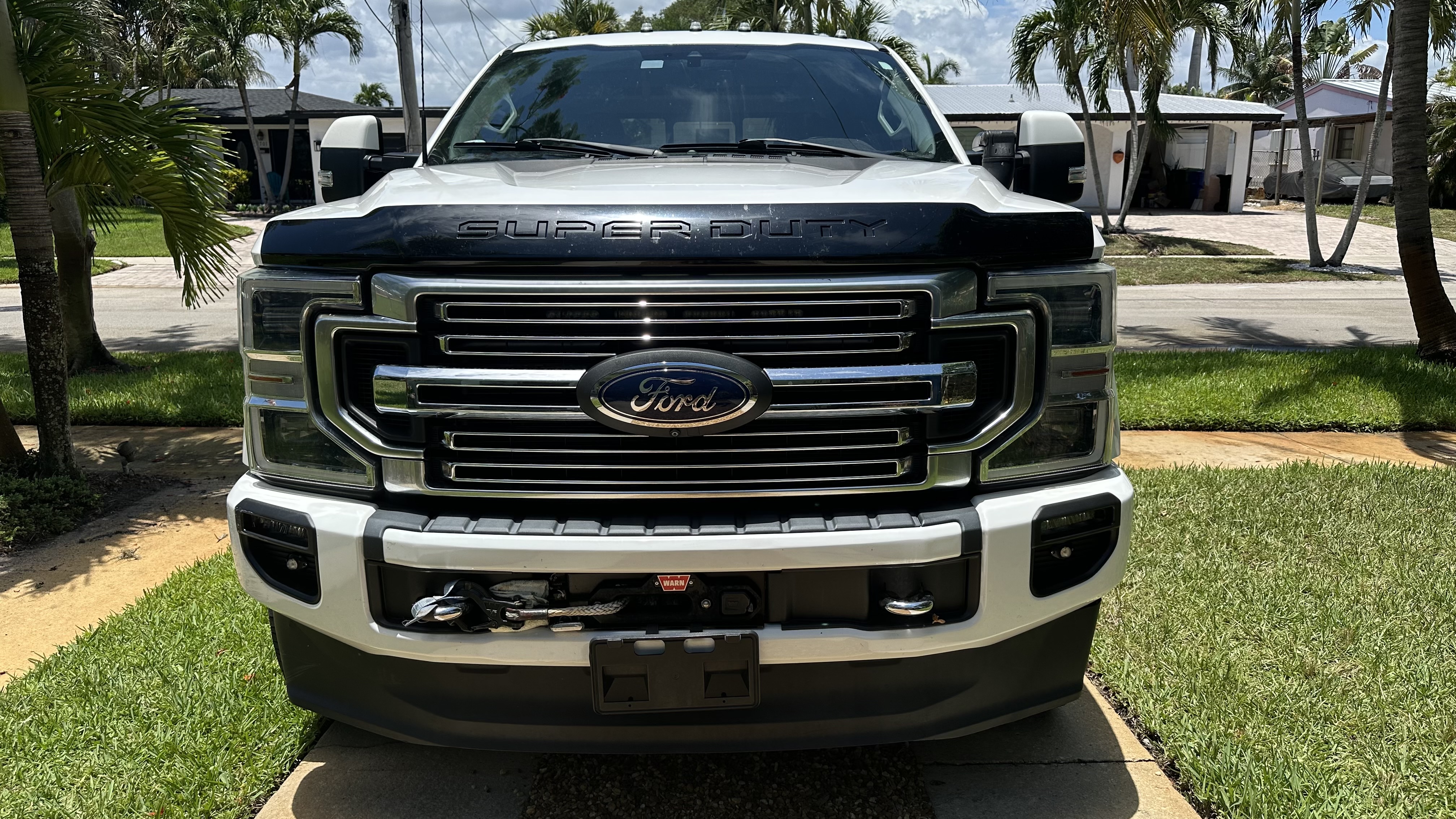 Used 2022 Ford F350 Limited AWD/4WD image 4