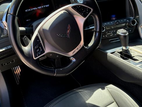 Used 2019 Chevrolet Corvette ZR1 RWD image 2