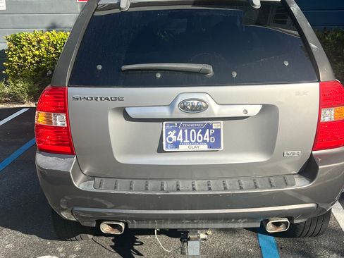 Used 2006 Kia Sportage EX image 8