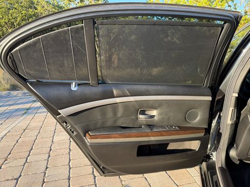 Used 2008 BMW 750Li image 23