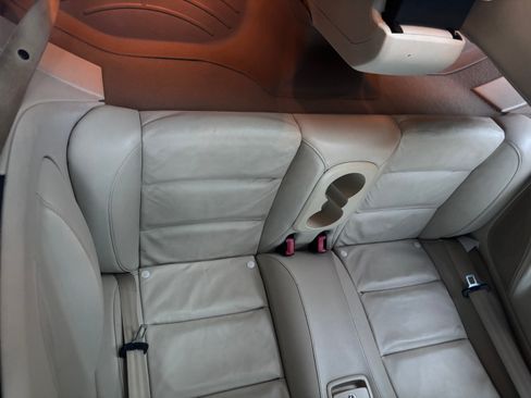 Used 2013 Volkswagen Eos Executive FWD image 6