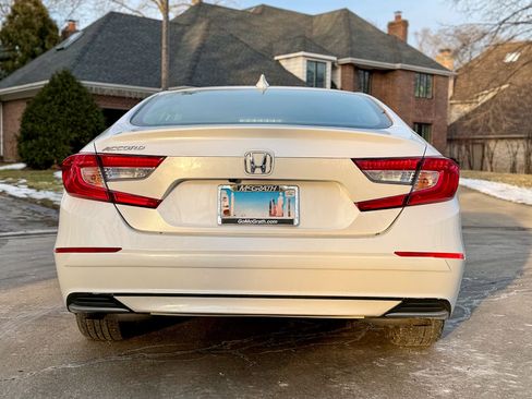 Used 2022 Honda Accord LX image 14
