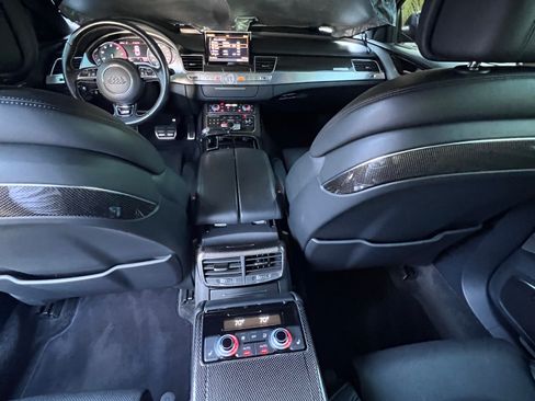 Used 2017 Audi S8 Plus w/ Dynamic Package AWD/4WD image 22