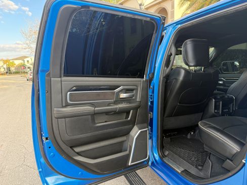 Used 2020 RAM 2500 Laramie image 12