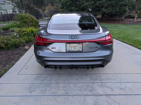 Used 2023 Audi RS e-tron GT w/ Carbon Performance Package image 19