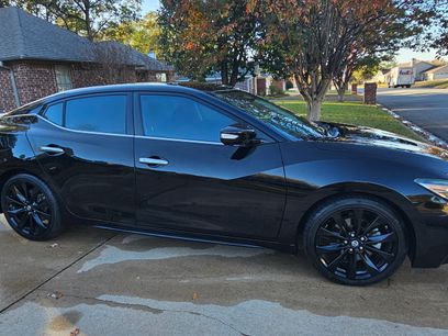 Used 2018 Nissan Maxima SR w/ Midnight Edition