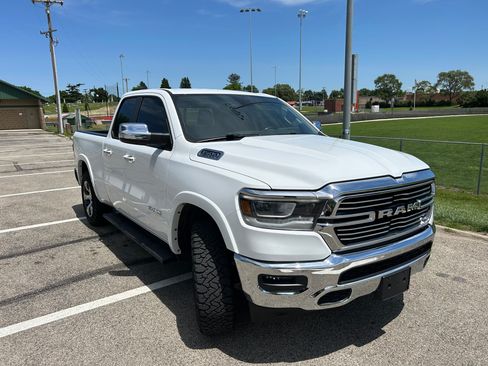 Used 2020 RAM 1500 Laramie AWD/4WD image 19