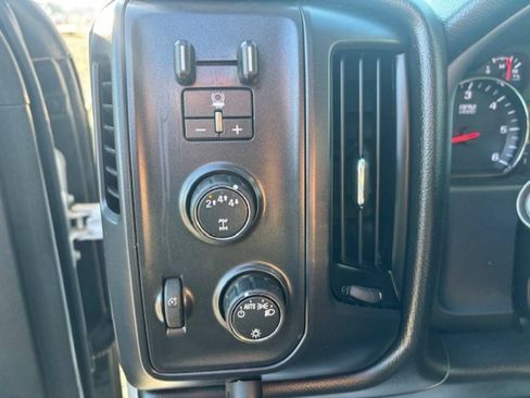 Used 2018 Chevrolet Silverado 2500 W/T w/ WT Fleet Convenience Package image 18