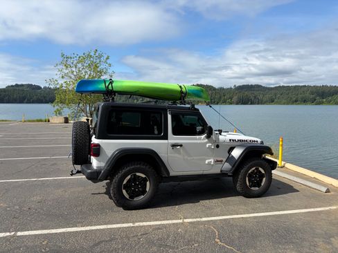 Used 2020 Jeep Wrangler Rubicon w/ Steel Bumper Group AWD/4WD image 31