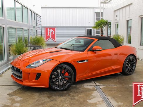 Used 2014 Jaguar F-TYPE S RWD image 4