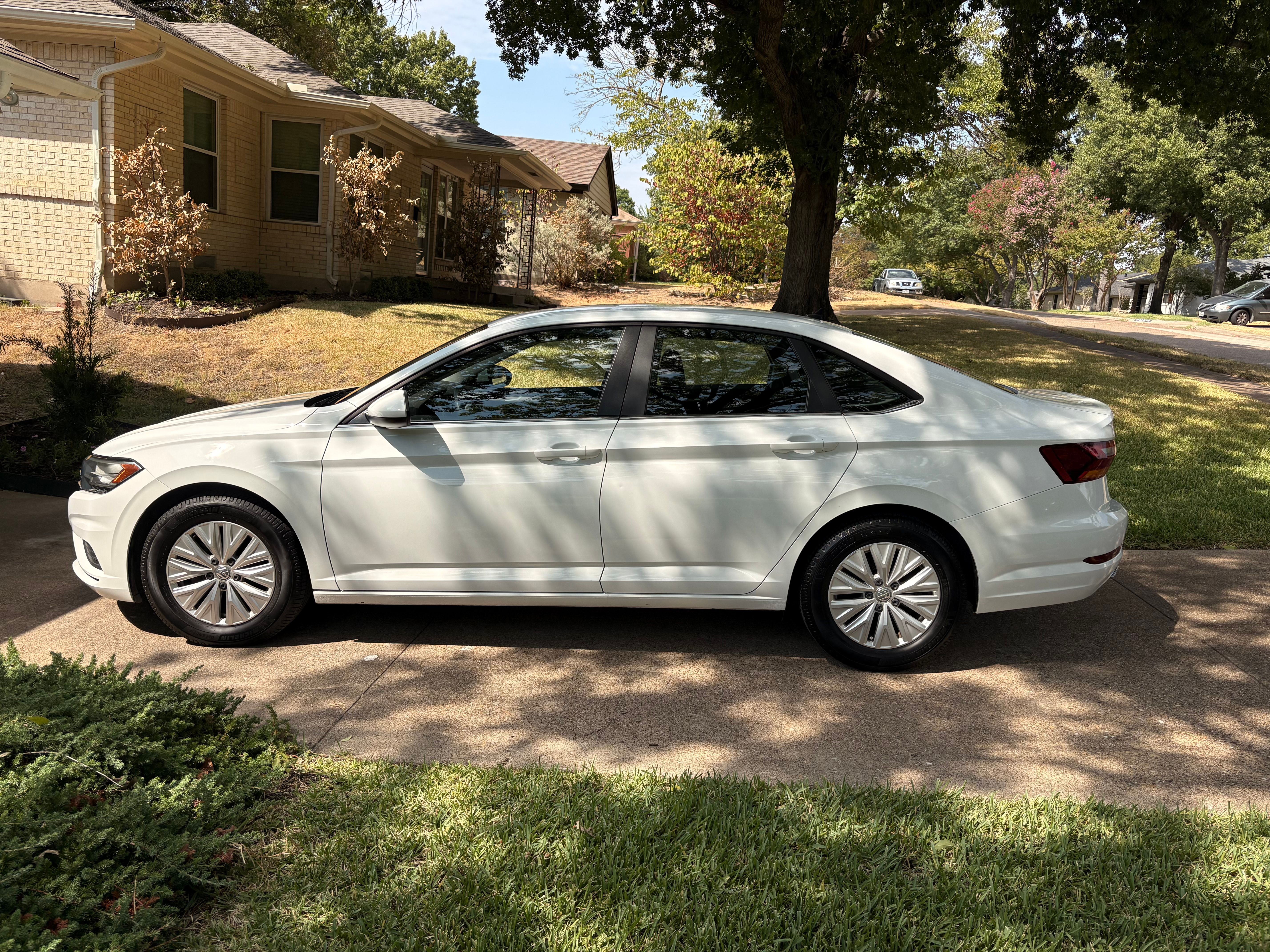 Used 2019 Volkswagen Jetta S w/ Driver Assistance Package FWD image 11