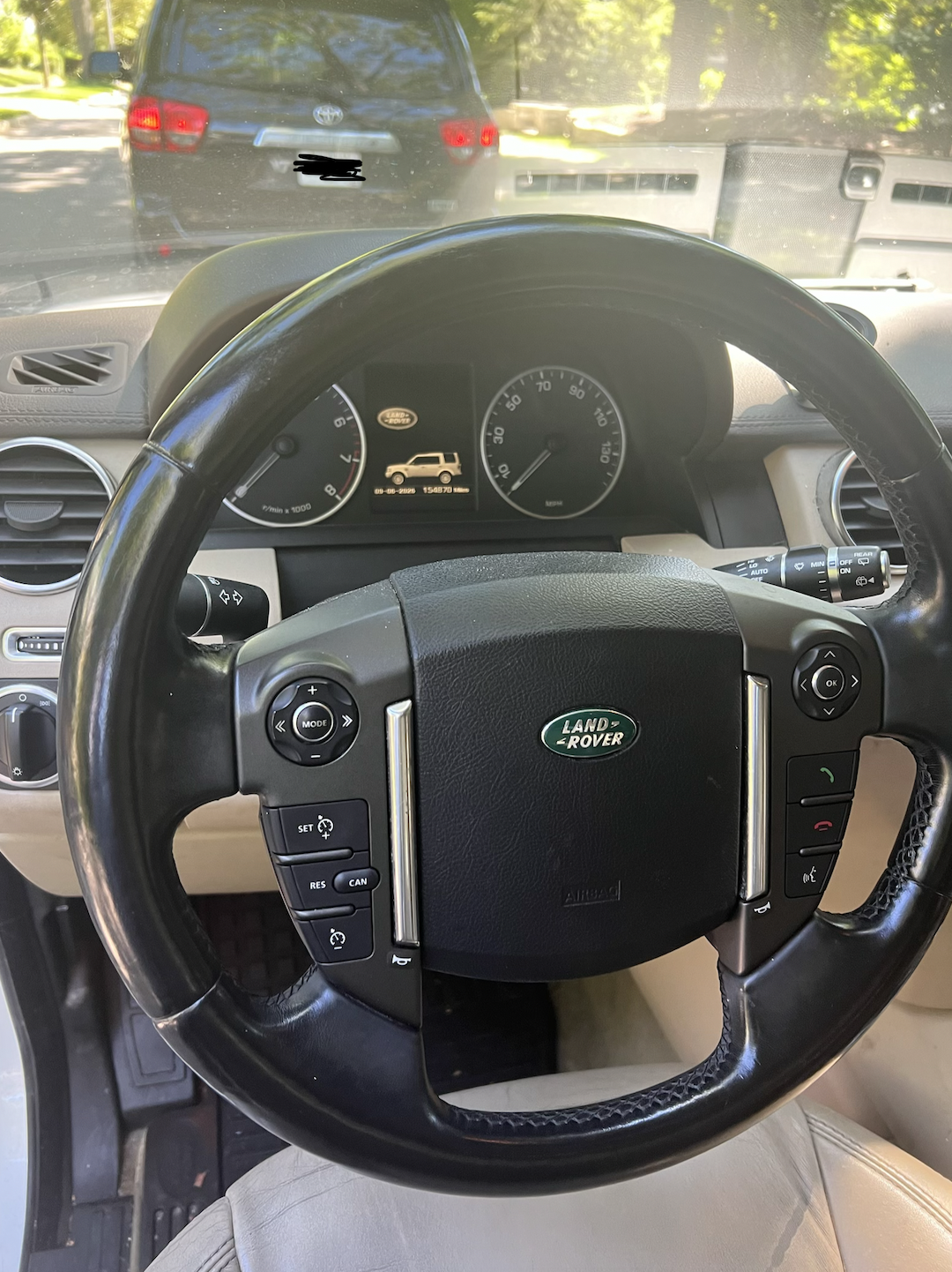 Used 2013 Land Rover LR4 HSE LUX w/ Luxury Pkg AWD/4WD image 9