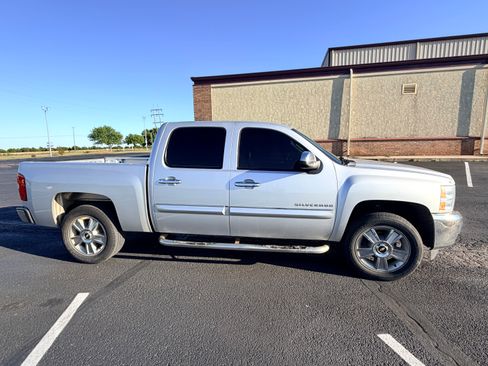 Used 2012 Chevrolet Silverado 1500 LT RWD image 2