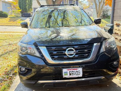 Used 2017 Nissan Pathfinder SL w/ SL Premium Package