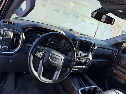 Used 2021 GMC Sierra 1500 Denali image 5