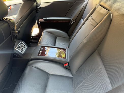 Used 2007 Mercedes-Benz CL 550 image 17