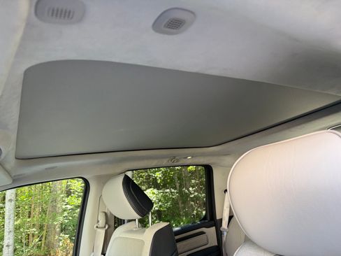 Used 2022 RAM 1500 Limited AWD/4WD image 21