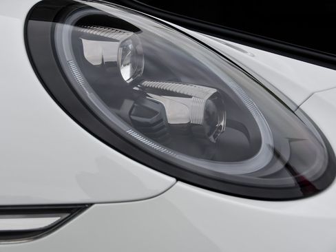 Used 2019 Porsche 911 Carrera T image 18