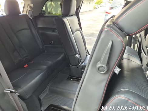 Used 2017 Dodge Journey GT w/ Driver Convenience Group FWD image 11