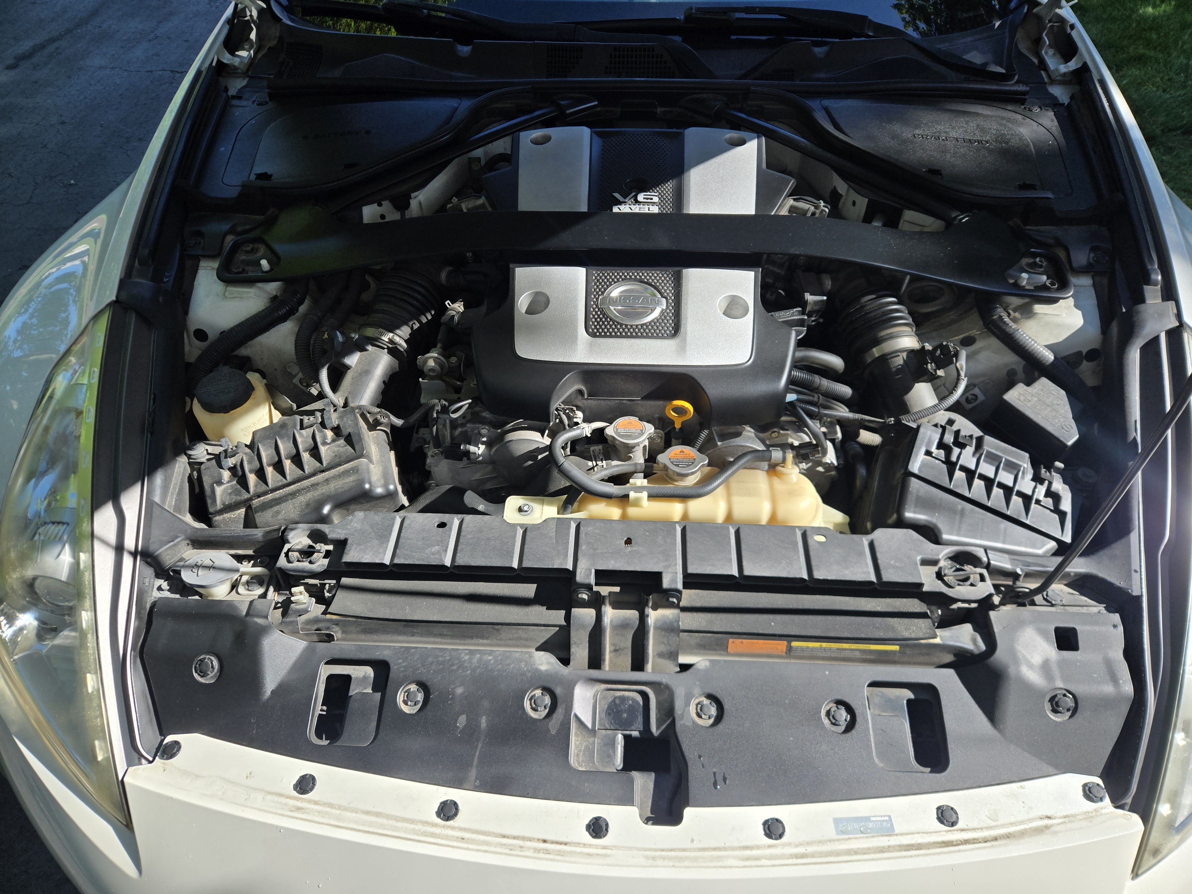 Used 2016 Nissan 370Z Coupe RWD image 13