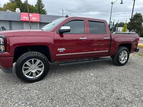Used 2014 Chevrolet Silverado 1500 High Country w/ High Country Premium Package image 6