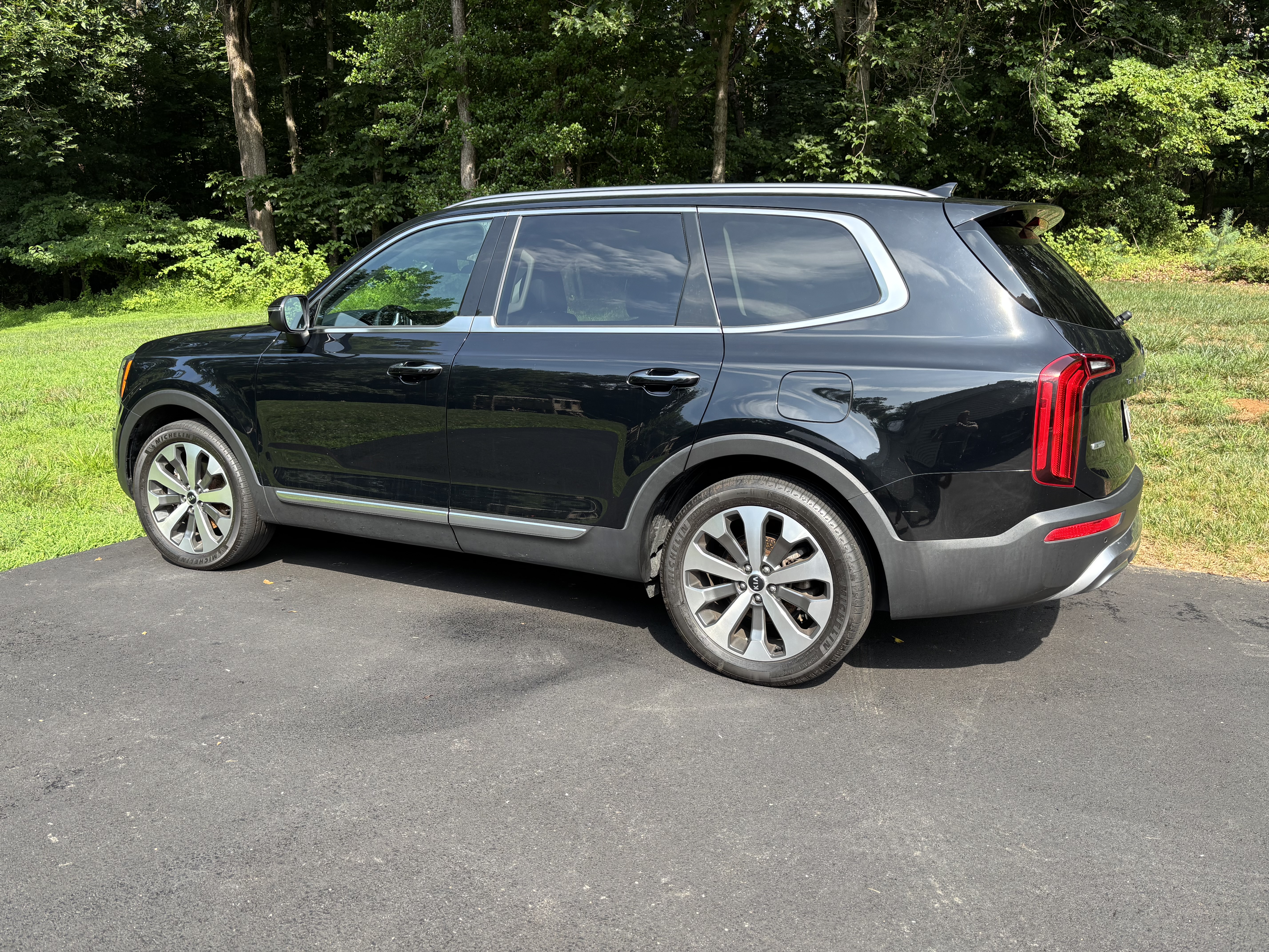 Used 2020 Kia Telluride S AWD/4WD image 20
