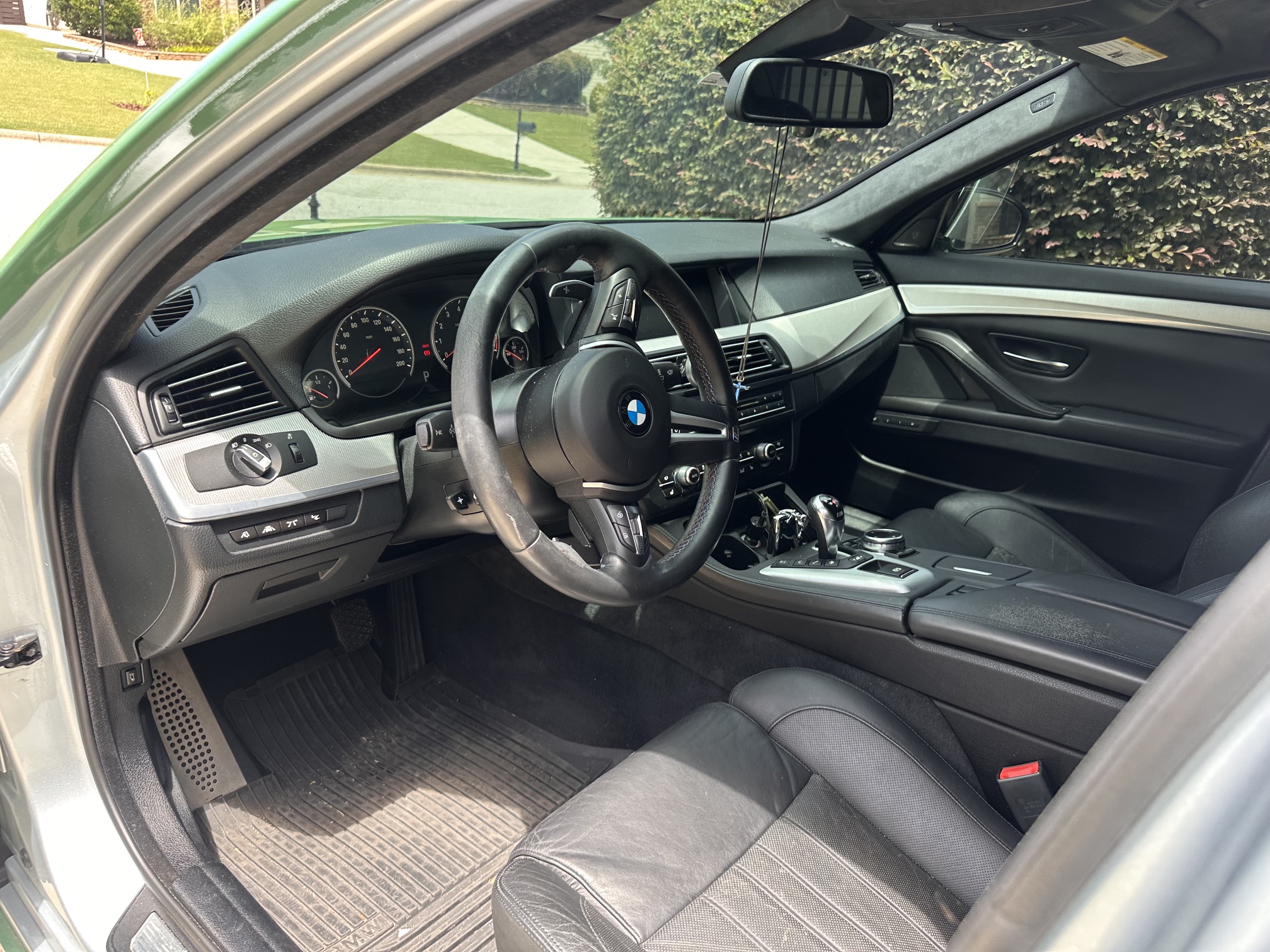 Used 2014 BMW M5 RWD image 11