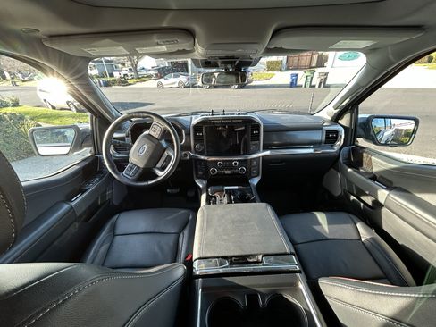 Used 2023 Ford F150 Lariat w/ Equipment Group 502A High image 6