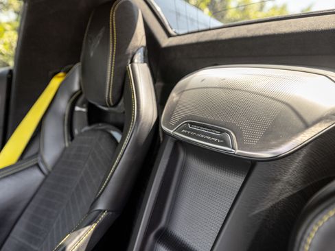 Used 2022 Chevrolet Corvette Stingray Premium Conv w/ Z51 Performance Package image 14