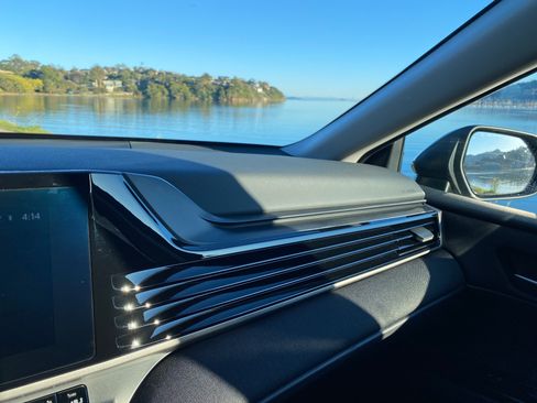 Used 2026 Toyota Camry LE image 15