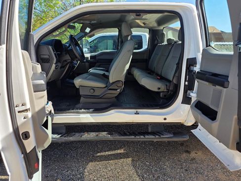 Used 2021 Ford F250 XL w/ Power Equipment Group image 14