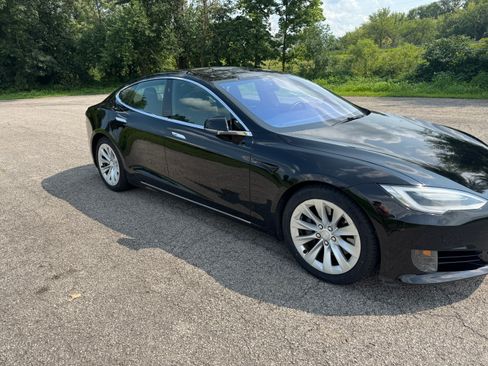 Used 2017 Tesla Model S 100D AWD/4WD image 15