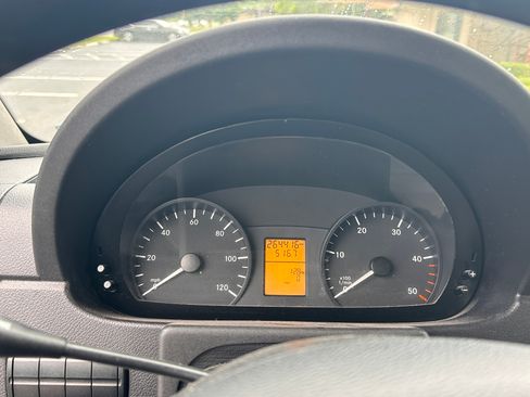 Used 2014 Mercedes-Benz Sprinter 2500 image 10