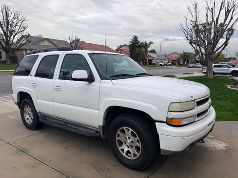 Used 2004 Chevrolet Tahoe Z71 w/ Z71 Preferred Equipment Group image 4