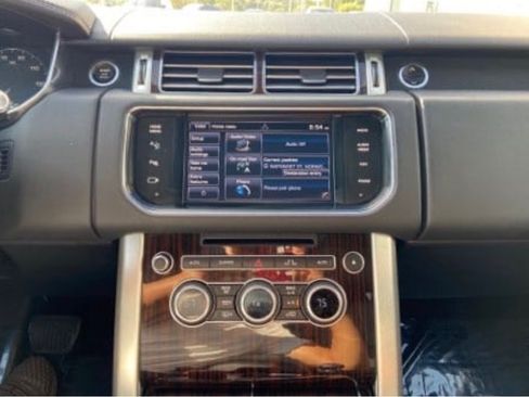 Used 2018 Land Rover Range Rover Sport HSE Dynamic AWD/4WD image 6