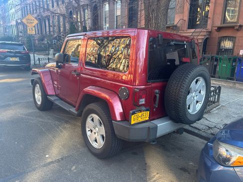 Used 2012 Jeep Wrangler Sahara w/ Dual Top Group image 4