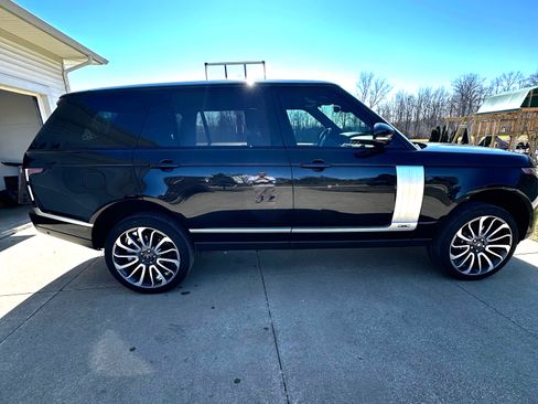 Used 2021 Land Rover Range Rover P525 Westminster Edition LWB image 2