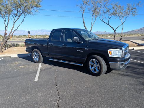 Used 2008 Dodge Ram 1500 Truck SLT w/ Popular Equipment Group image 2