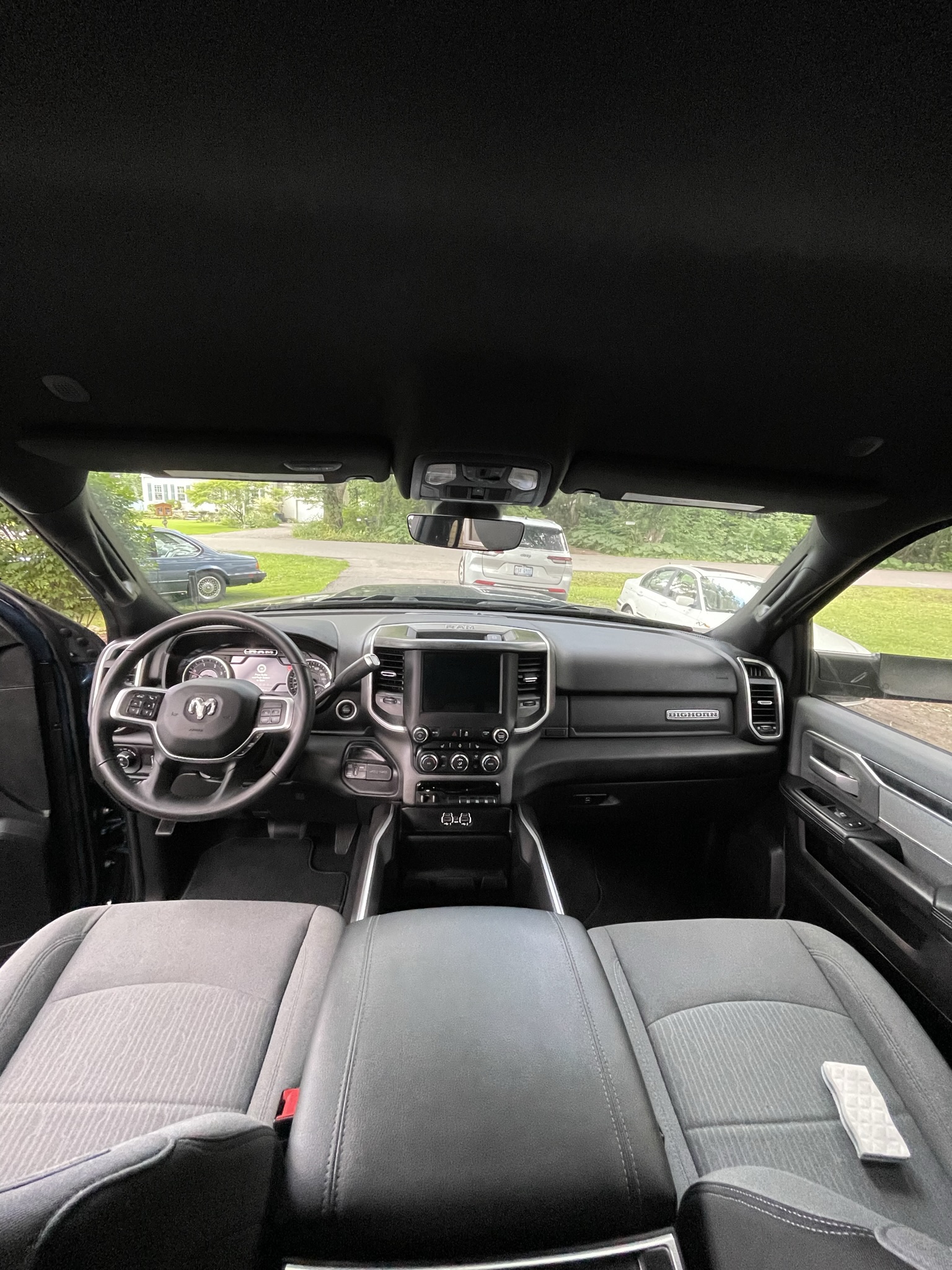 Used 2021 RAM 3500 Big Horn w/ Level B Equipment Group AWD/4WD image 11