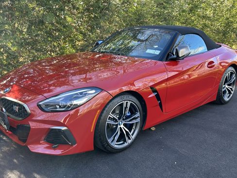 Used 2020 BMW Z4 M40i w/ Driving Assistance Package image 2