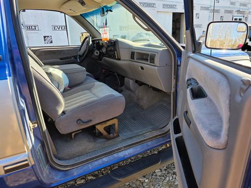 Used 1994 Dodge Ram 2500 Truck 4x4 Regular Cab image 6