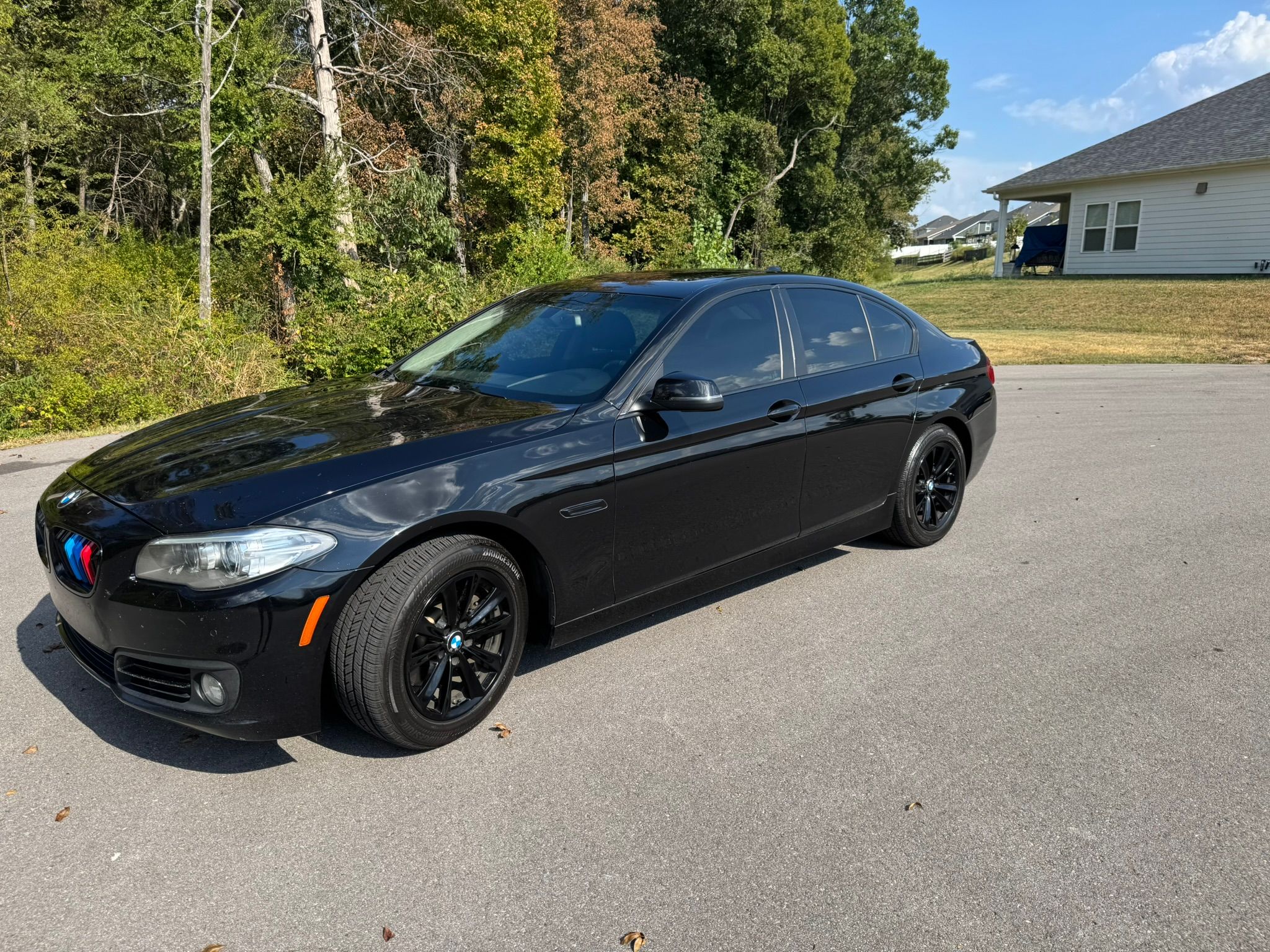 Used 2015 BMW 528i Sedan RWD image 1