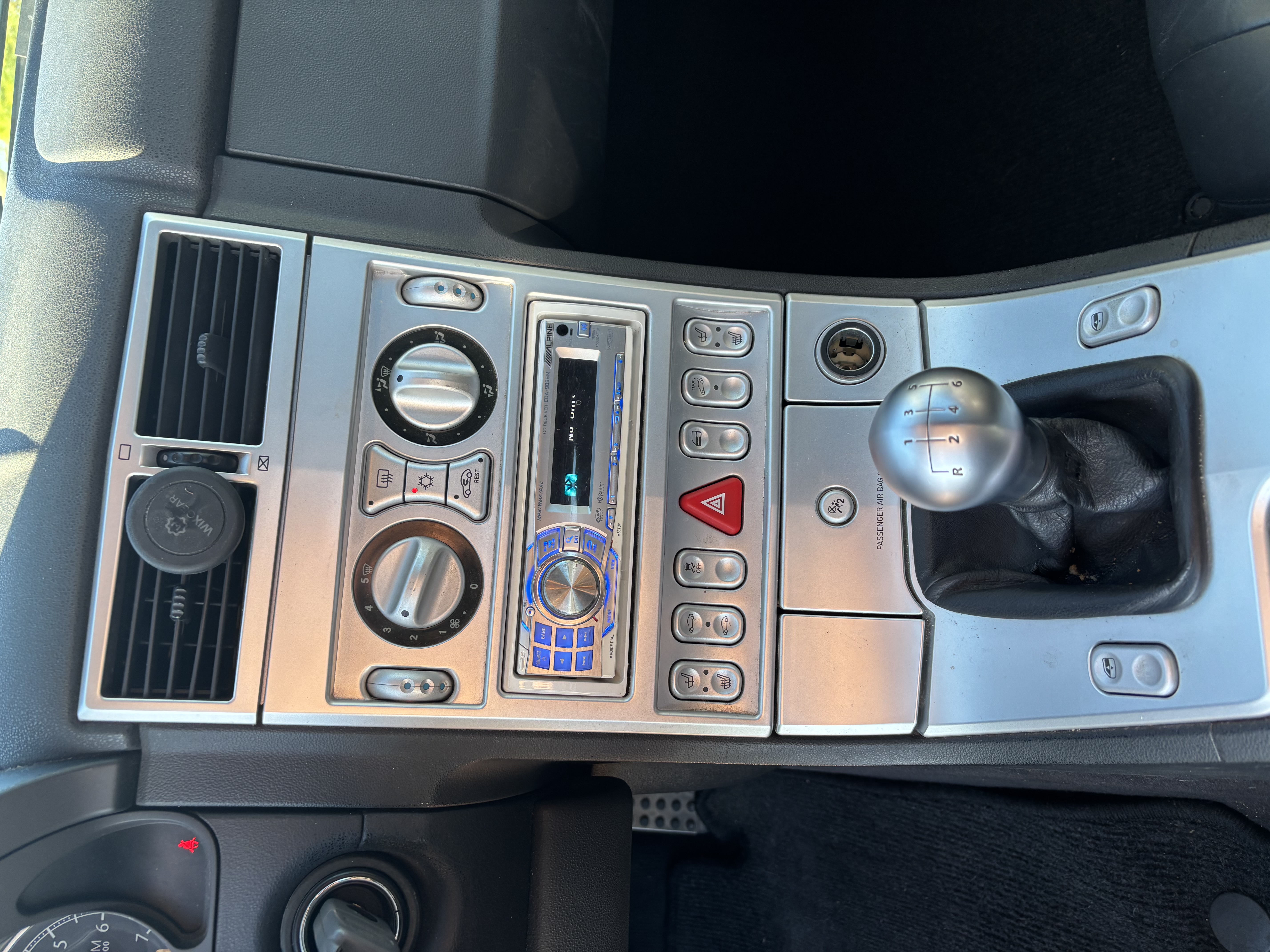 Used 2006 Chrysler Crossfire Limited RWD image 14