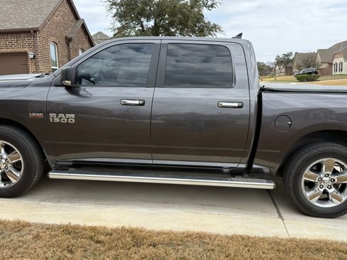 Used 2014 RAM 1500 Lone Star image 1