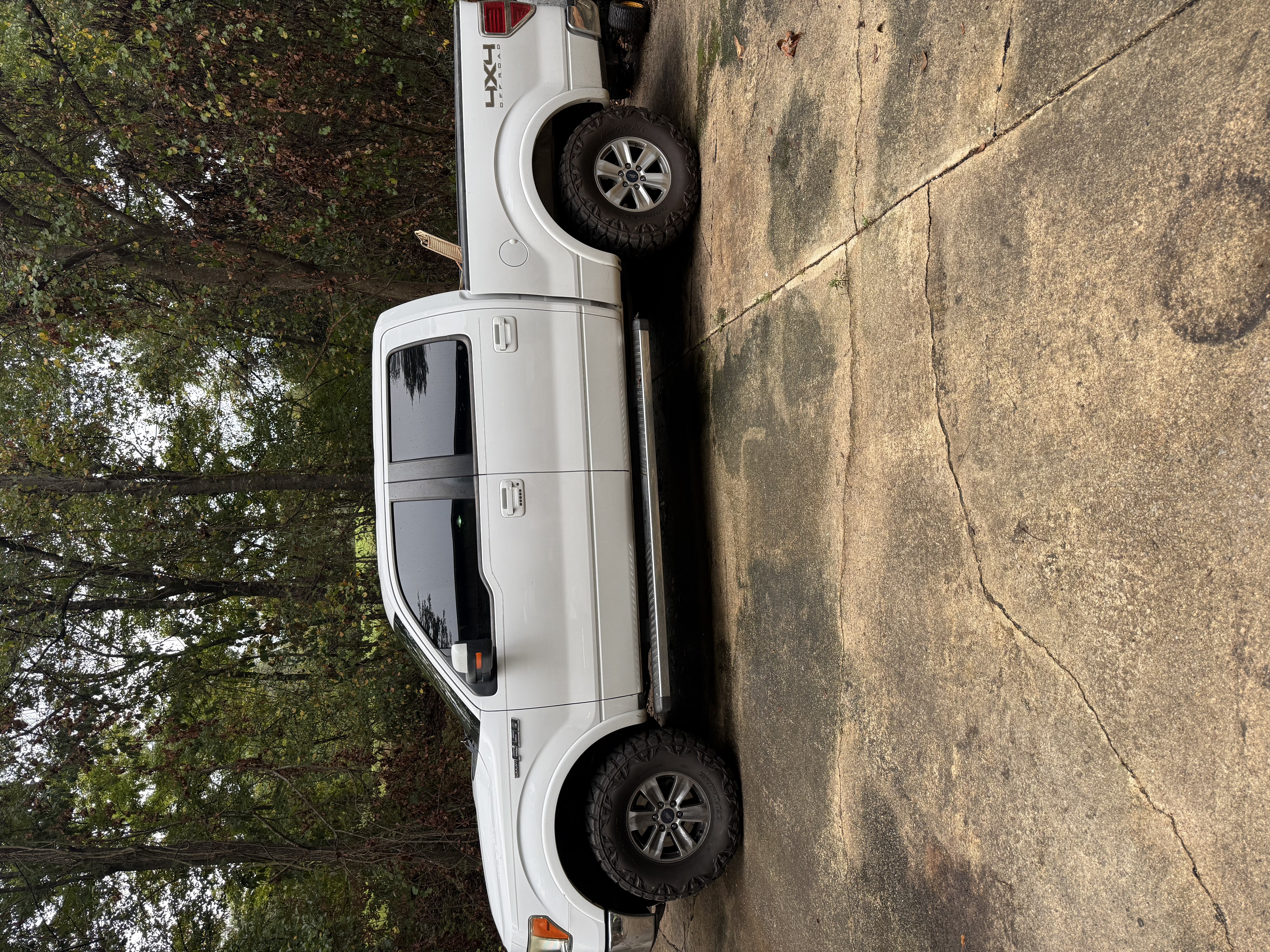 Used 2013 Ford F150 Lariat w/ Mid Equipment Group AWD/4WD image 15
