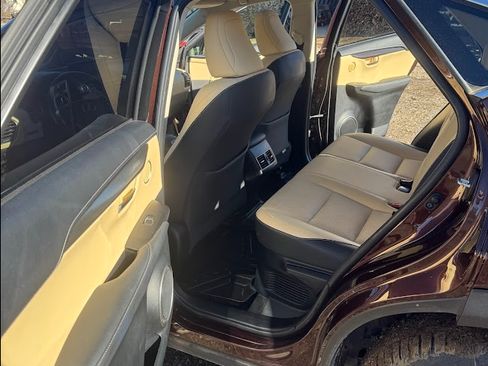 Used 2018 Lexus NX 300h AWD w/ Comfort Package image 15