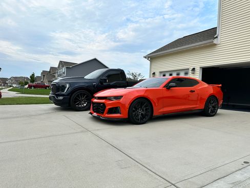 Used 2019 Chevrolet Camaro ZL1 image 5