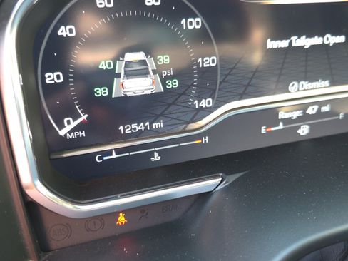 Used 2024 GMC Sierra 1500 AT4X w/ AT4X AEV Edition image 12