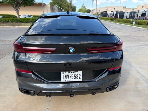 Used 2024 BMW X6 xDrive40i w/ Premium Package image 8